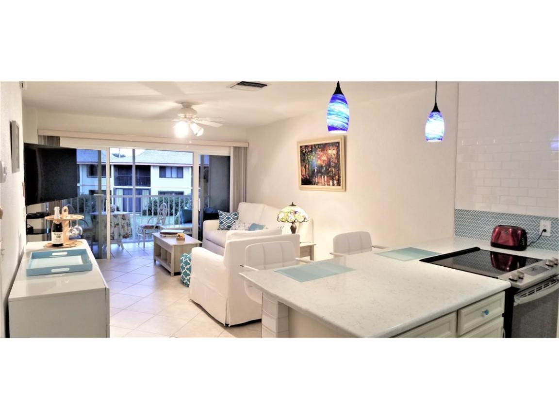 Beach Getaway - Ocean Beach, Tennis, Golf, Pool With Tiki Bar Fort Pierce Exterior foto